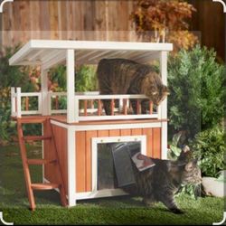 "NEW" Frisco Wooden Cat House w/ Balcony And Step Ladder