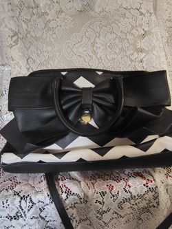 Betsey Johnson Purae