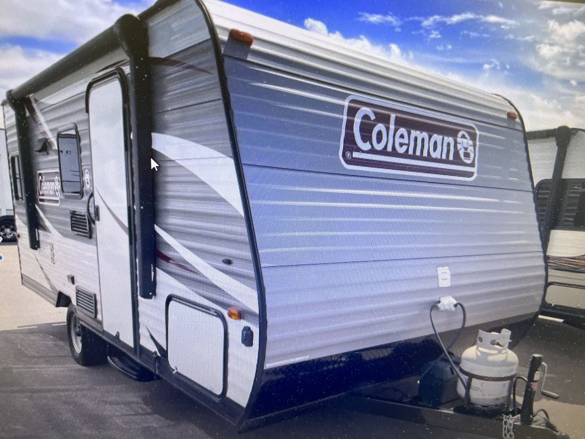 2018 COLEMAN LANTERN 17RD