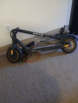 1 PLUS electric Scooter