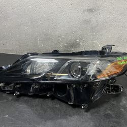 2021-2022-2023-2024 TOYOTA CAMRY LEFT HEADLIGHT OEM USED