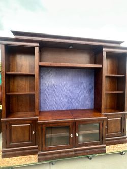 Entertainment Center (Extendable) (free delivery)