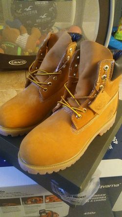 Timberland wheat size 9.5