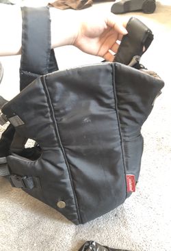 Infantino baby carrier