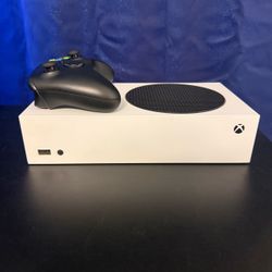 Xbox Series S , Great Condition