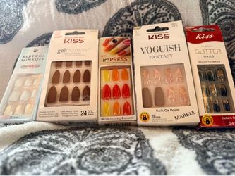 5 packs of Press-On Manicure nails by KISS