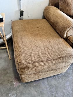 4 PIECE LIVING ROOM SET