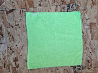 Colorful Member's Mark microfiber towels