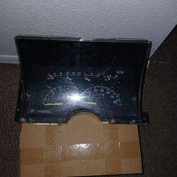 95 Chevy /Gmc  guage cluster