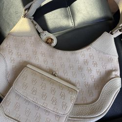 Dooney & Bourke
