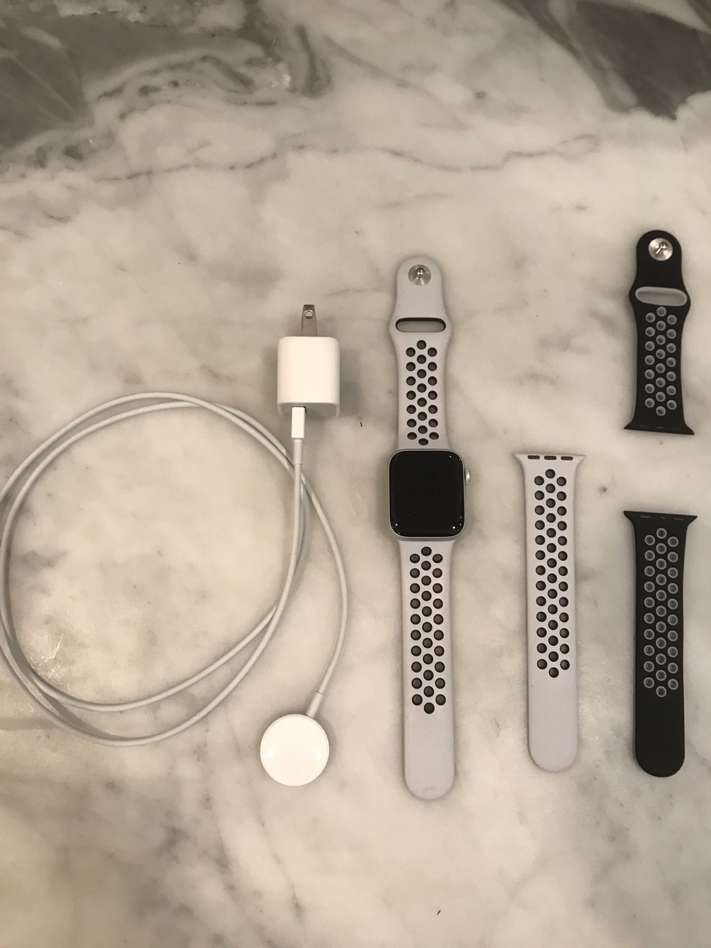 Apple Watch Nike+ Series 4 (GPS + Cellular) with Nike Sport Band 40mm Sport Watch