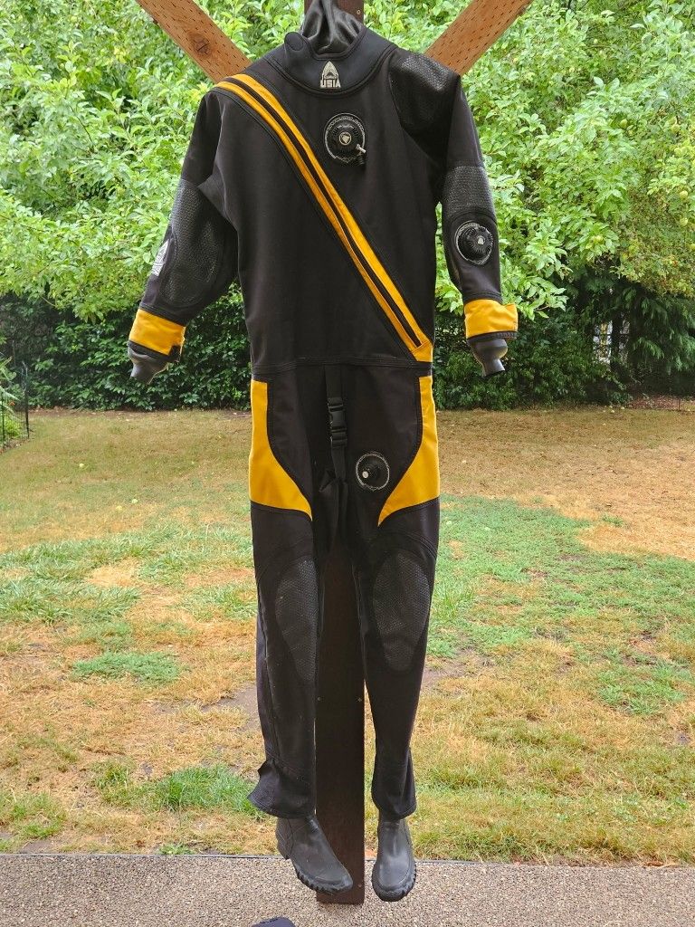 Dry Suit For Scuba Diving.