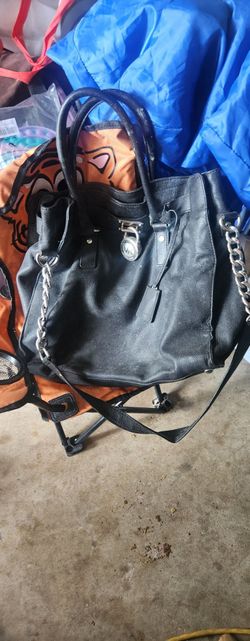 Black leather mk purse