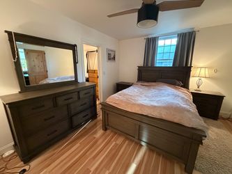 Queen Bed Set