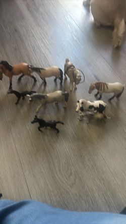 Collection of 10 horses  Schleich Germany
