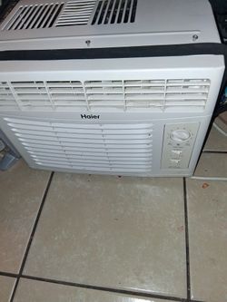 Haier AC  Small Unit