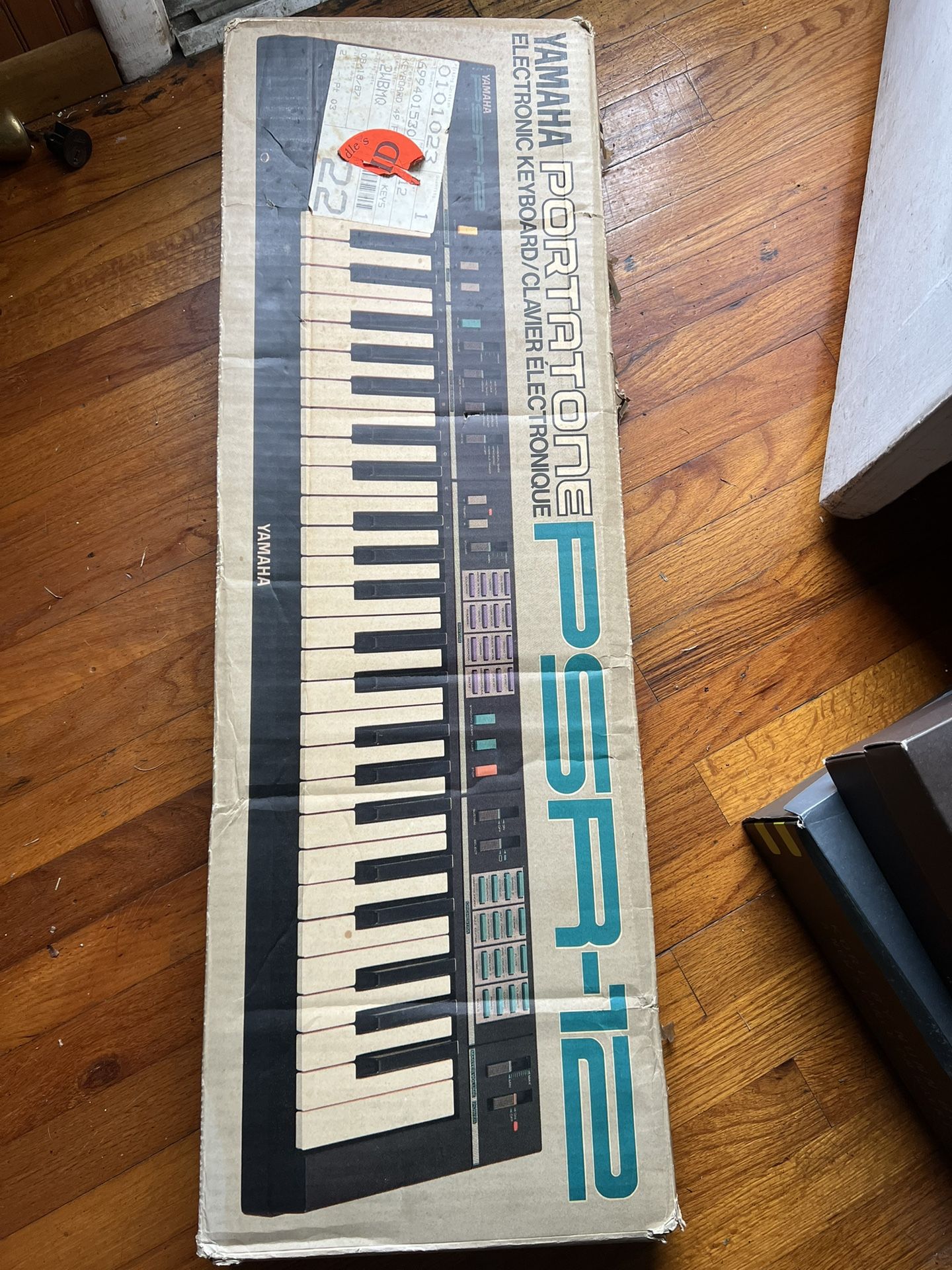 Portatone Electronic Yamaha Keyboard With Stand