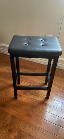 Pleather/Wood Stool(s) — Black
