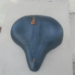 Bicycle. Fat   cruiser seat fat seat