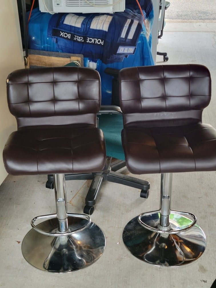 Set of 2 Brown Faux Leather Swivel Bar Stools