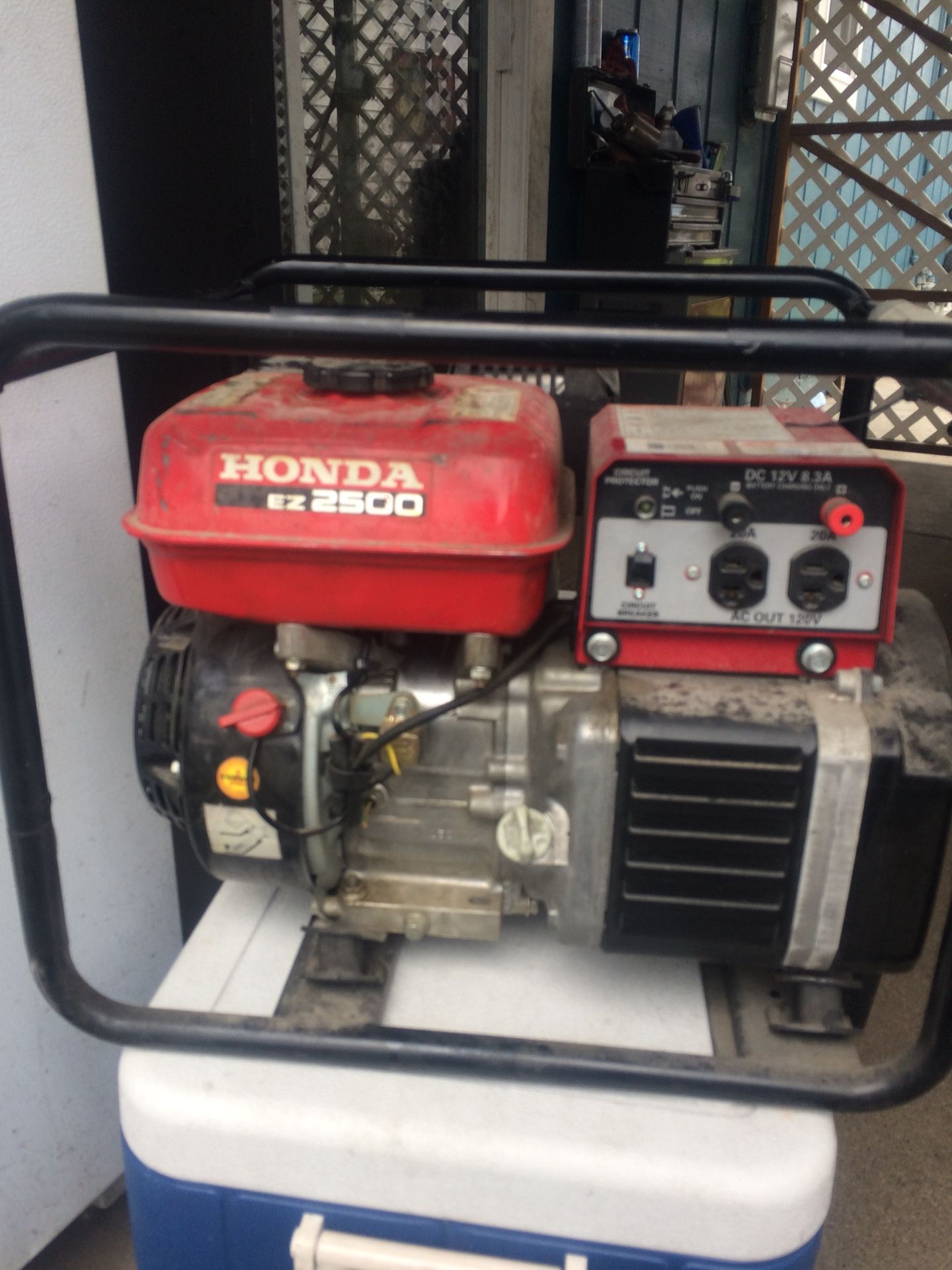 HONDA EZ2500 GENERATOR