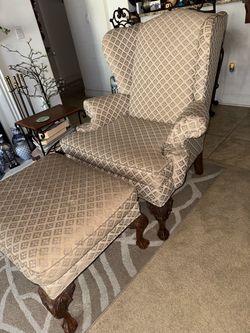 Vintage Broyhill Chippendale wingback Chair & Foot rest