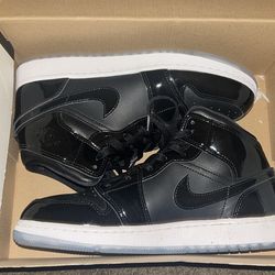 Air Jordan 1 Mid SE (GS)  7Y