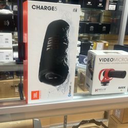 JBL Charge 5