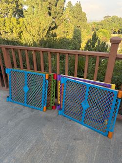 Toddleroo / North States Colorful Baby Play Yard