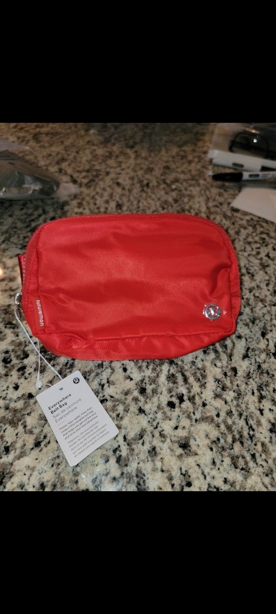 Lululemon Everywhere Belt Bag Red Brand New