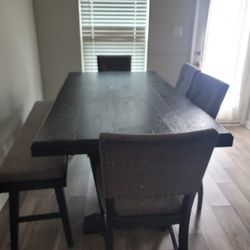 Rooms 2 Go Farm Table Dining Set- MUST GO