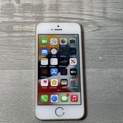 iPhone SE  
