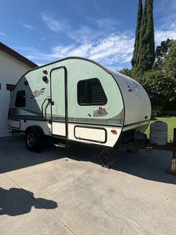 2018 Rpod 18ft travel trailer with slide out