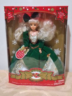 1997 Woolworth's Exclusive Edition new with box