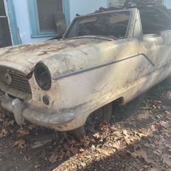 1959 Nash Metropolitan Convertible - MUST GO - LOTS OF SPARE PARTS FOR RESTORATION!!