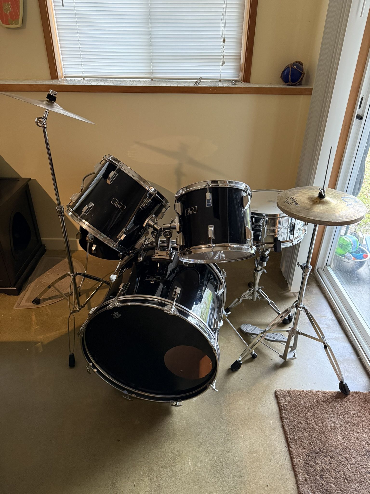 Pearl drums Export model black