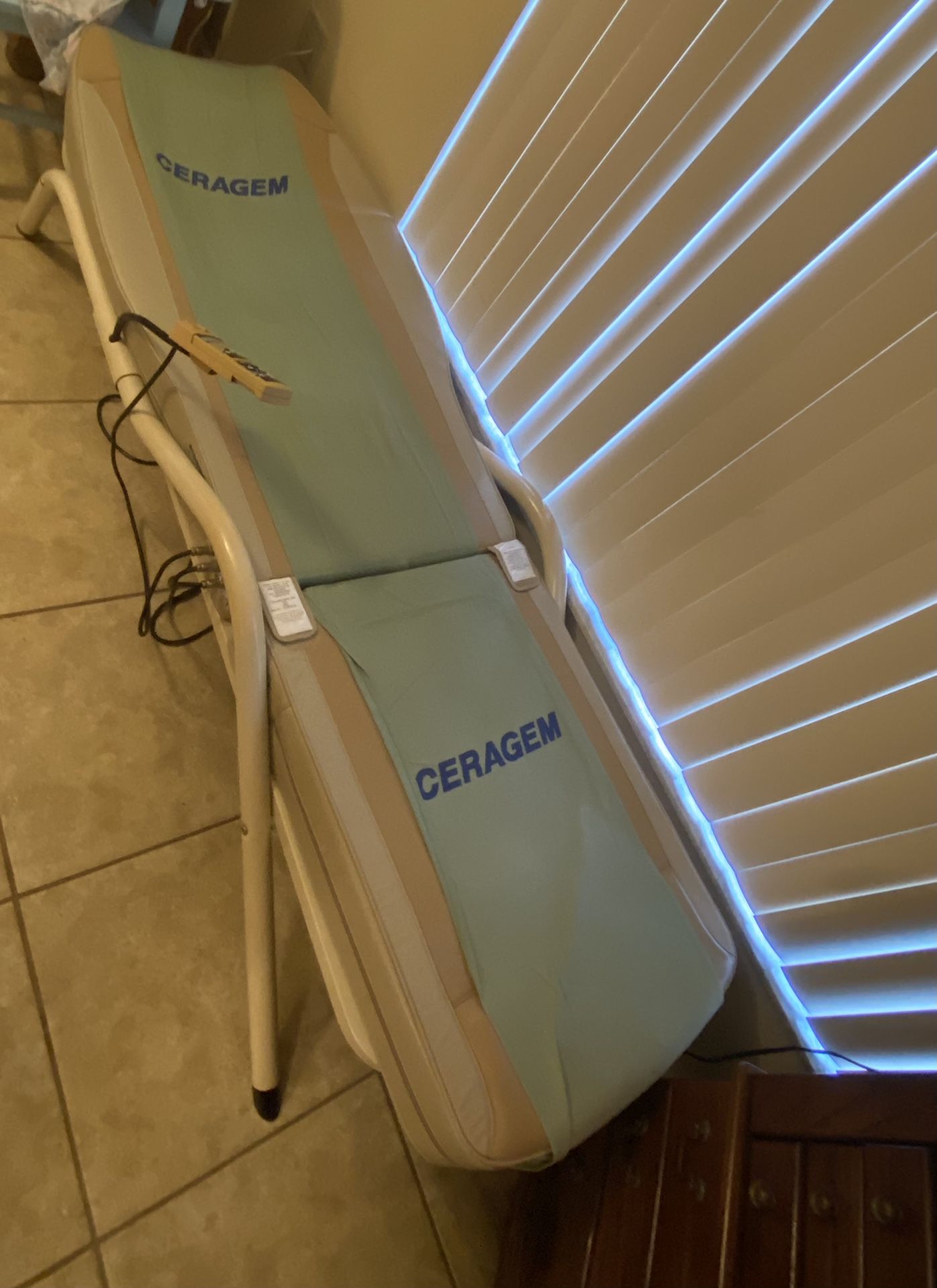 Ceragem Master CGM M3500 Massage Bed Cama Table Machine Camita