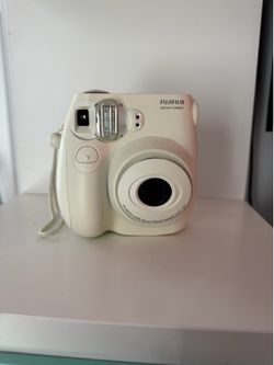 FujiFilm Instant Camera