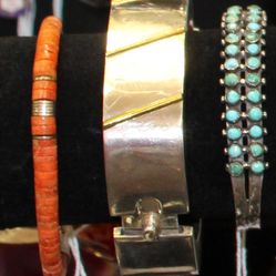 Vintage Coral Bead with Sterling Silver Wampum Shell Bracelet