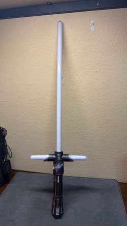 Star Wars Kylo Ren Ultimate FX Electronic Lightsaber (2015 Hasbro)