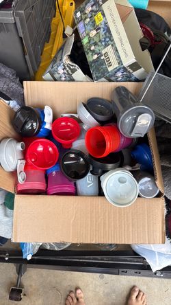 20 protein shaker bottles, workout bottle, garage sale