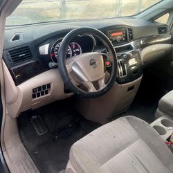2013 Nissan Quest