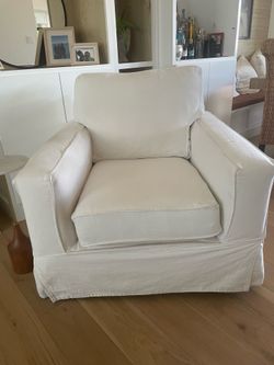 White pottery barn chair