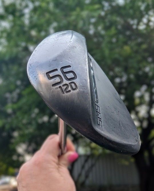 Titleist Vokey SM9 Wedge β 56Β° 12D β Gunmetal