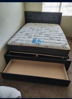 Queen bed with bamboo Mattress $390 full size $380