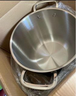 tamalera de 25 Qt co parrilla $230