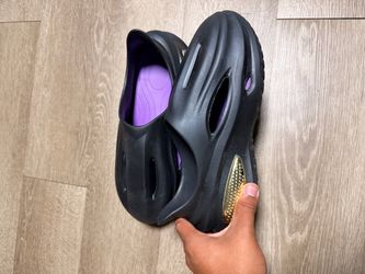 Black Foam Clogs with Purple Insole