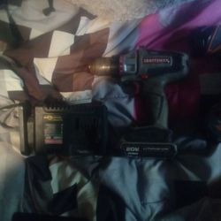 CRAFTSMAN DRILL BATTERY INCLUDED WITH CHARGER 