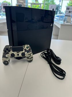 PS4 Full Set With Controller 