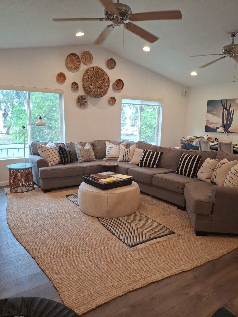 Extra Large Sectional Couch. 